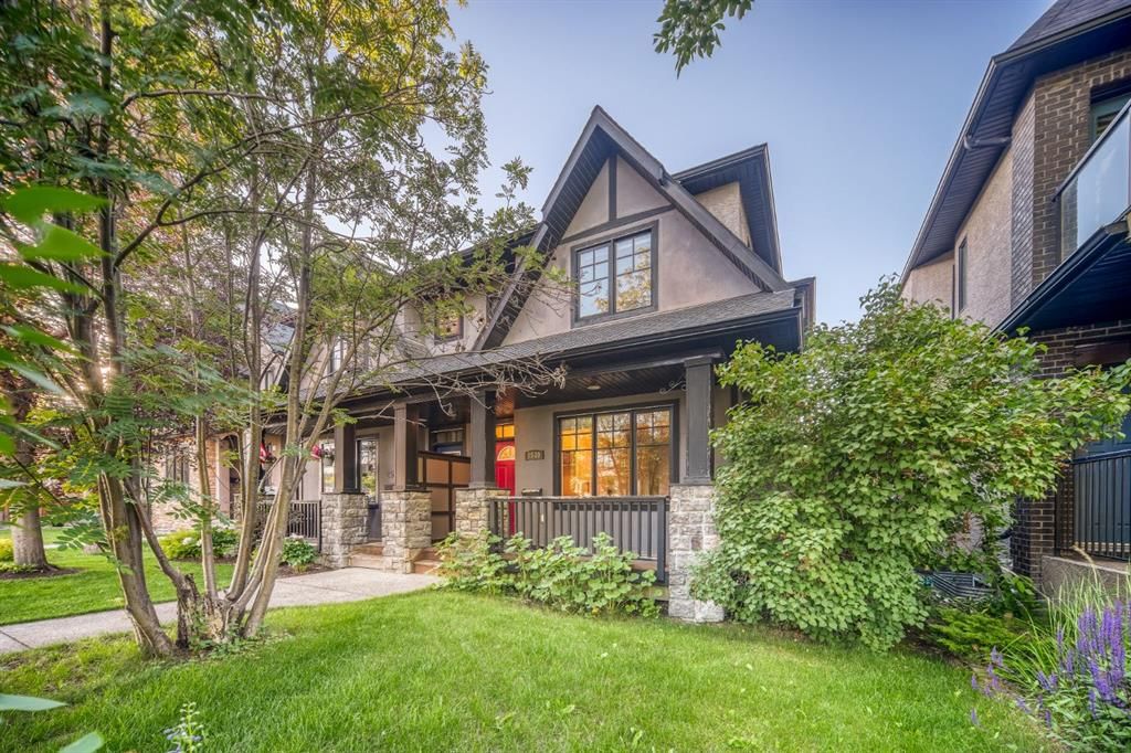 2530 3 Avenue NW, Calgary — main listing photo