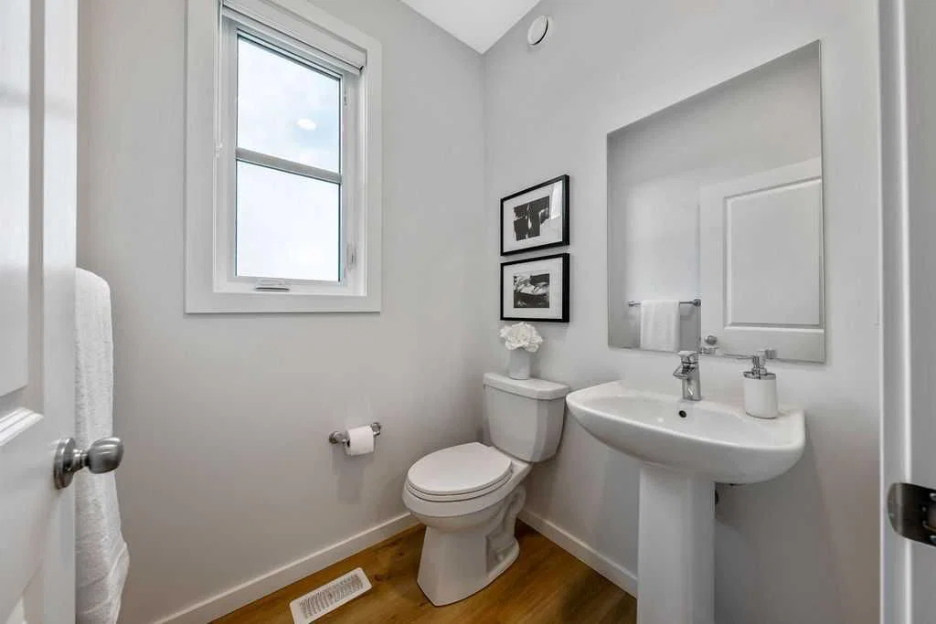 86 Spring Willow Close SW, Calgary — photo 4 of 36