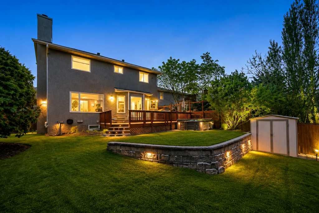 256 Riverside Mews SE, Calgary — photo 4 of 47