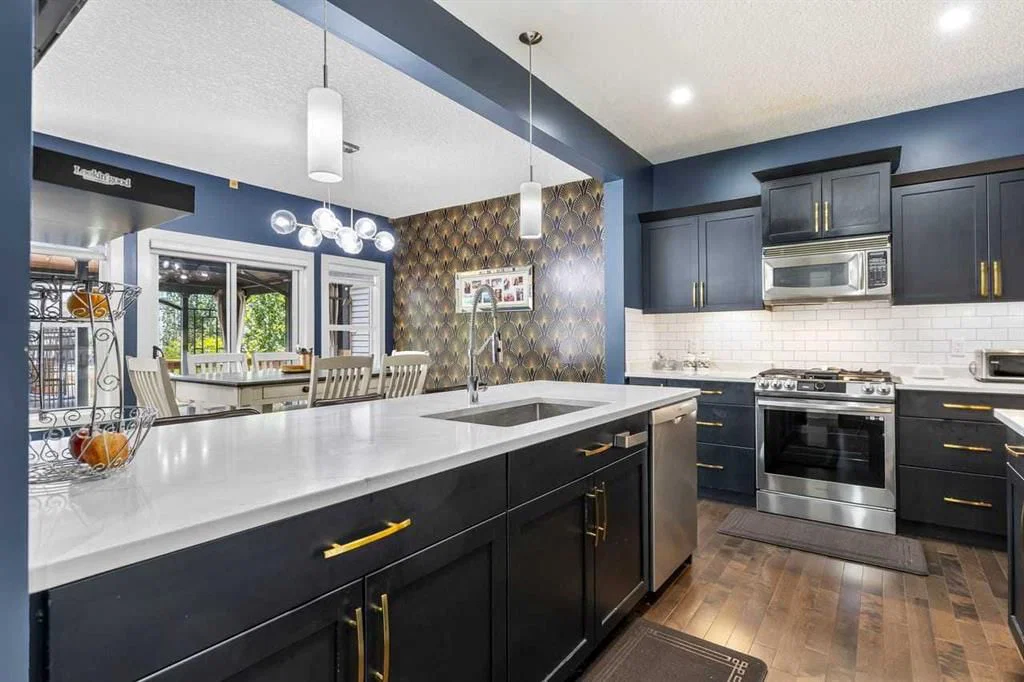 35 Copperleaf Crescent SE, Calgary — photo 5 of 50