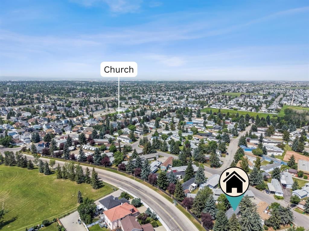 3011 Burroughs Manor NE, Calgary — photo 5 of 35