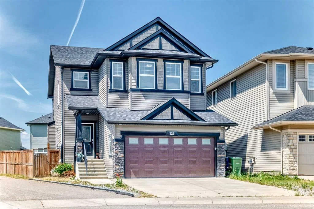 325 Evanspark Gardens NW, Calgary — main listing photo