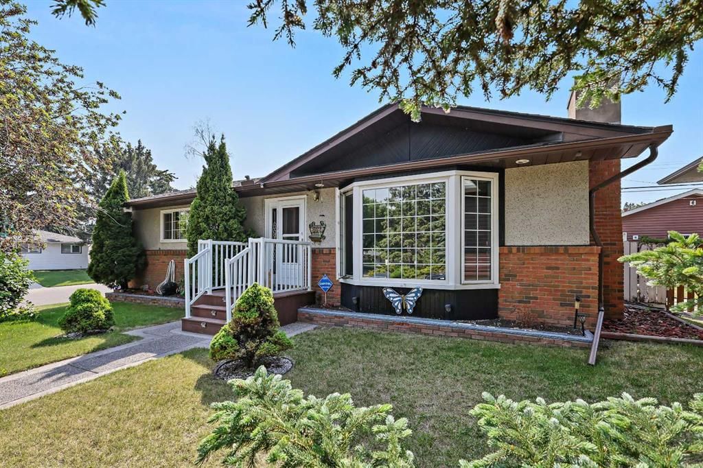 8627 Athabasca Street SE, Calgary — main listing photo