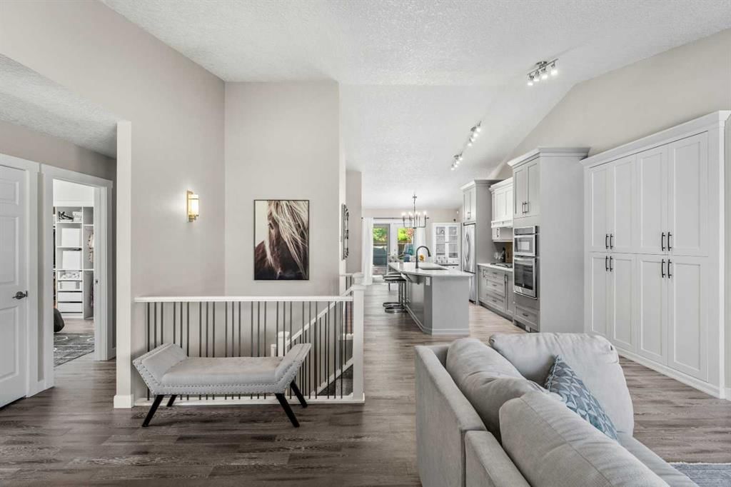 78 Edgevalley Close NW, Calgary — photo 2 of 48