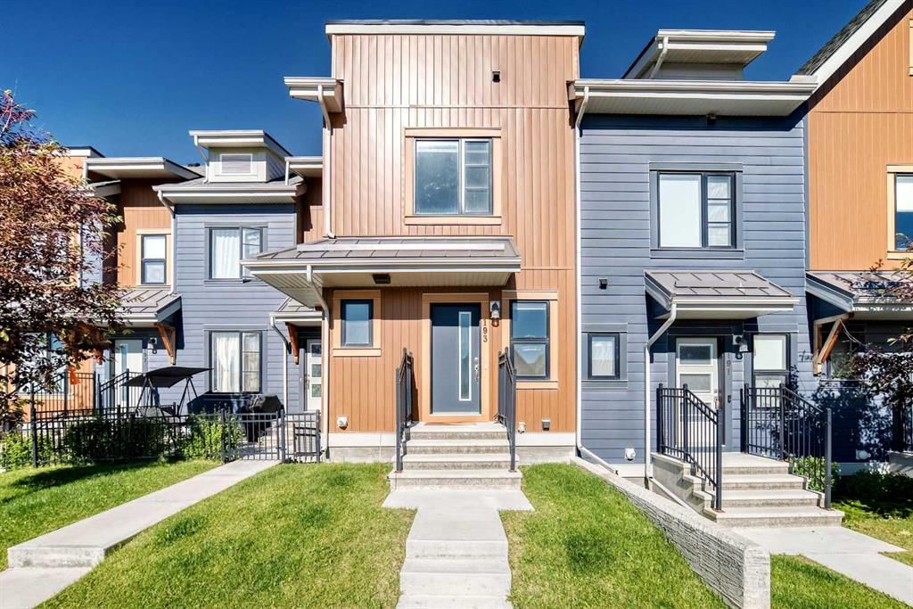 193 Livingston Common NE, Calgary — photo 2 of 29
