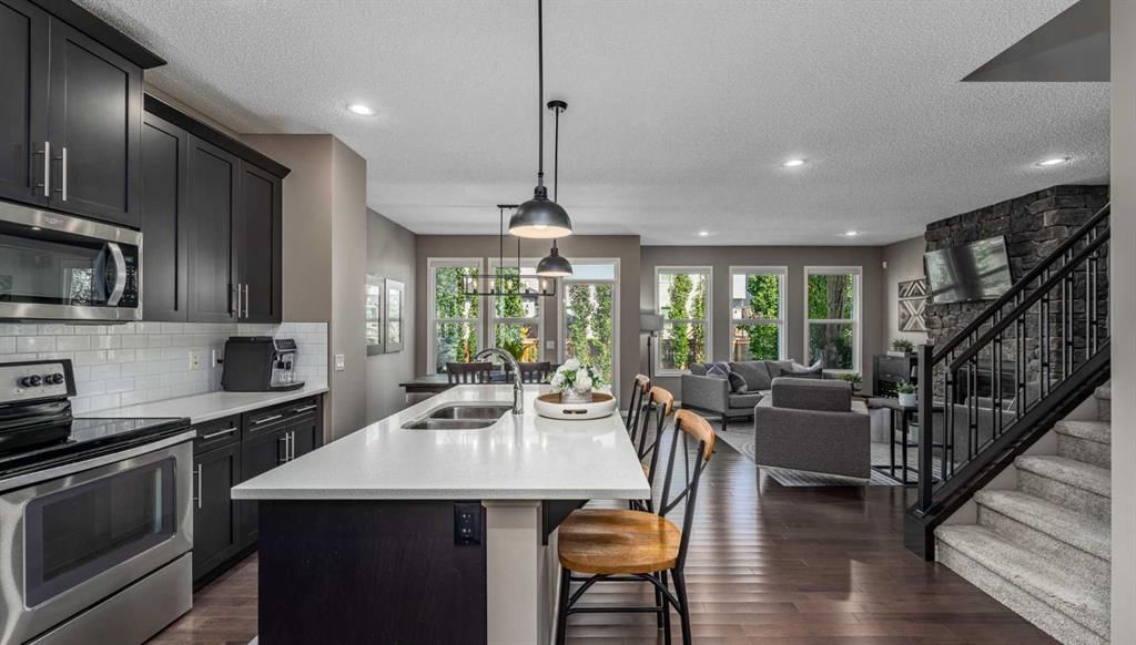220 Copperpond Green SE, Calgary — photo 5 of 42