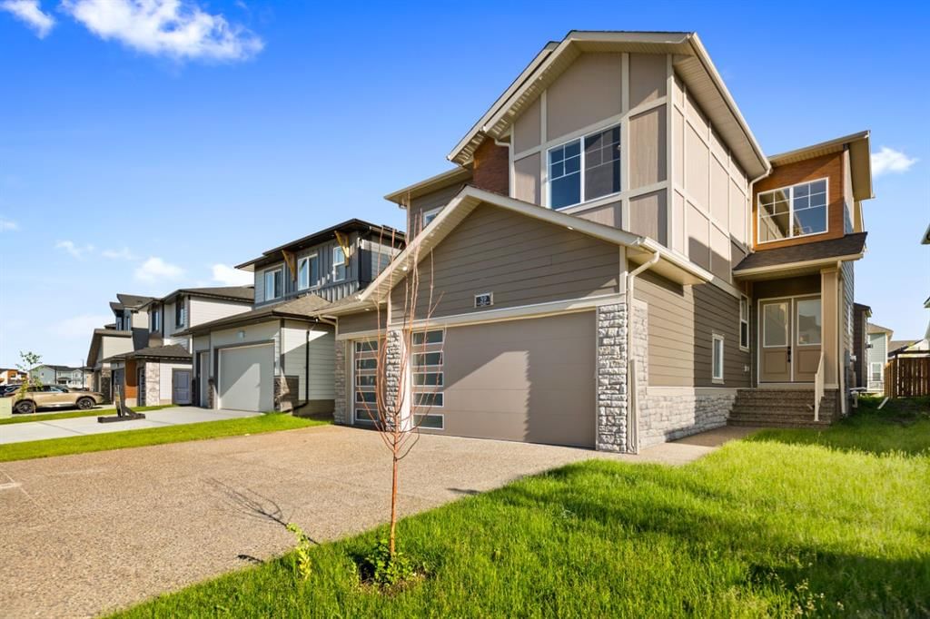 39 South Shore Road, Chestermere — photo 3 of 50