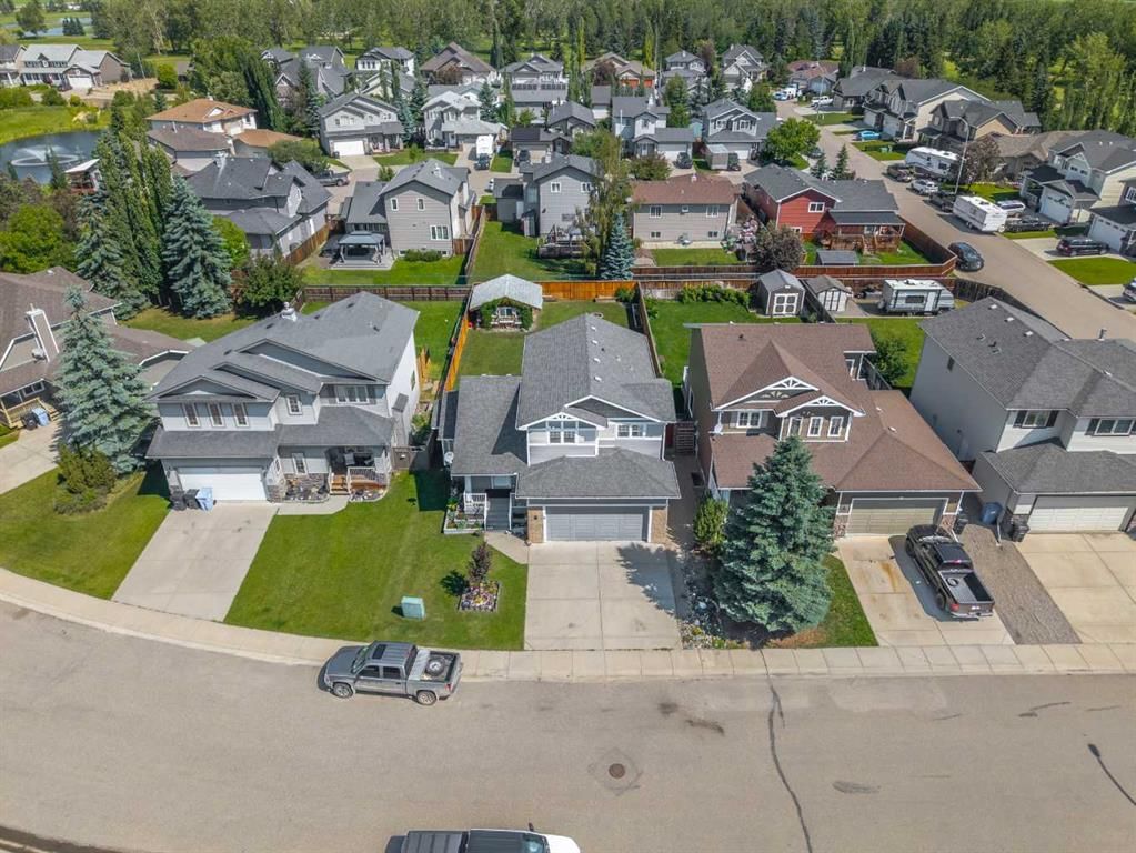 759 Stonehaven Drive, Carstairs — main listing photo