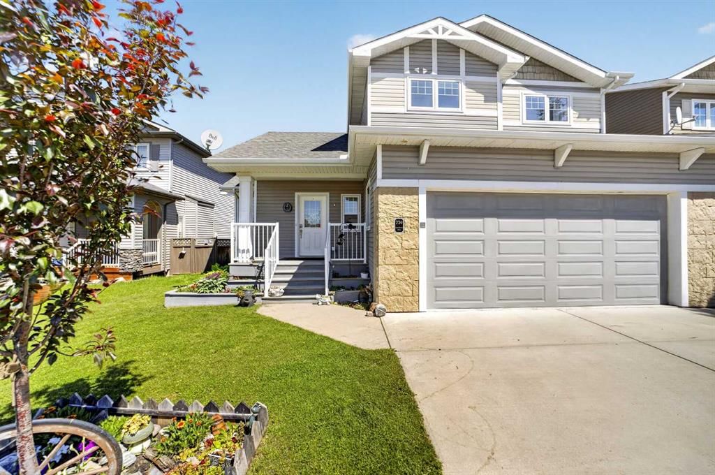 759 Stonehaven Drive, Carstairs — photo 3 of 37
