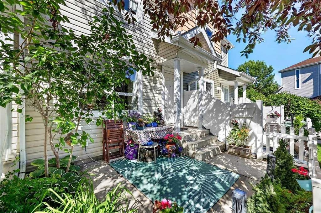 68 Tuscany Court NW, Calgary — photo 4 of 43