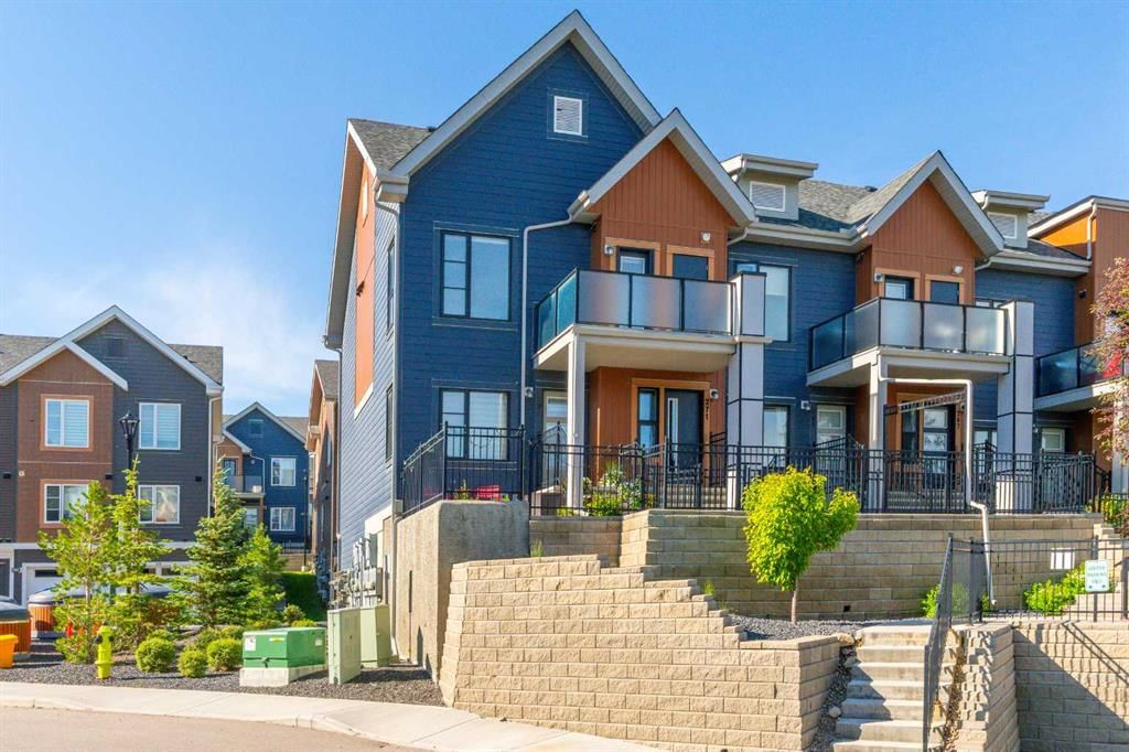 271 Livingston Common NE, Calgary — main listing photo