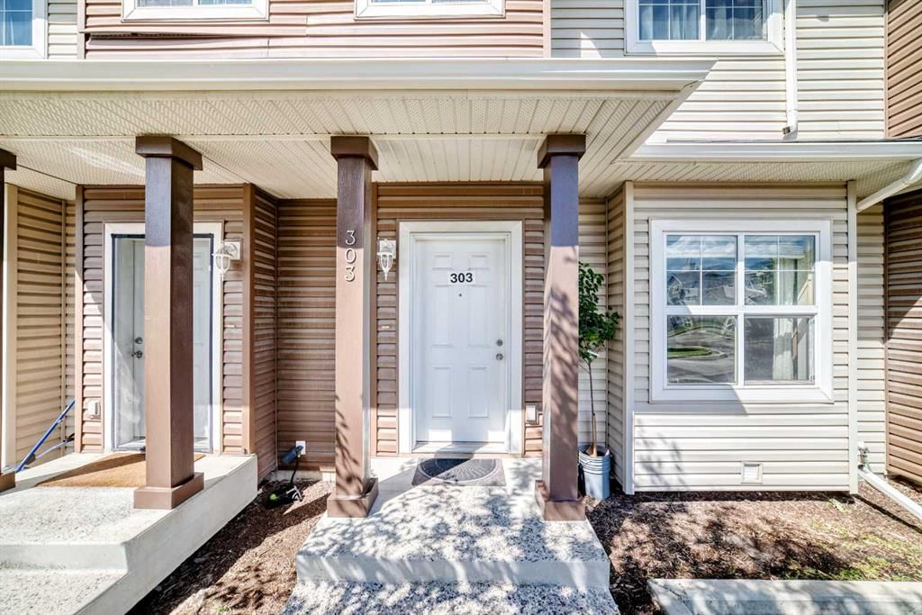 303, 111 Tarawood Lane NE, Calgary — photo 3 of 30