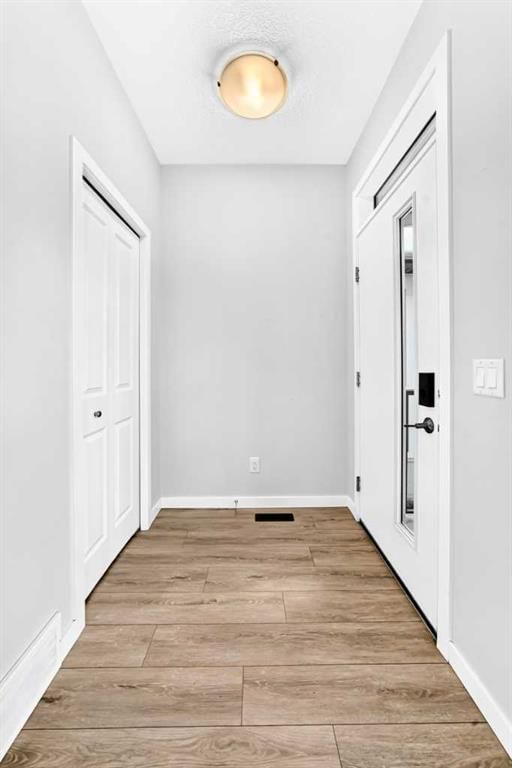 49 Legacy Glen Place SE, Calgary — photo 3 of 31