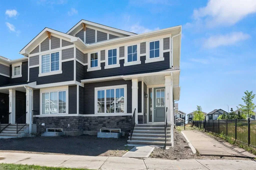 416 Sora Boulevard SE, Calgary — main listing photo