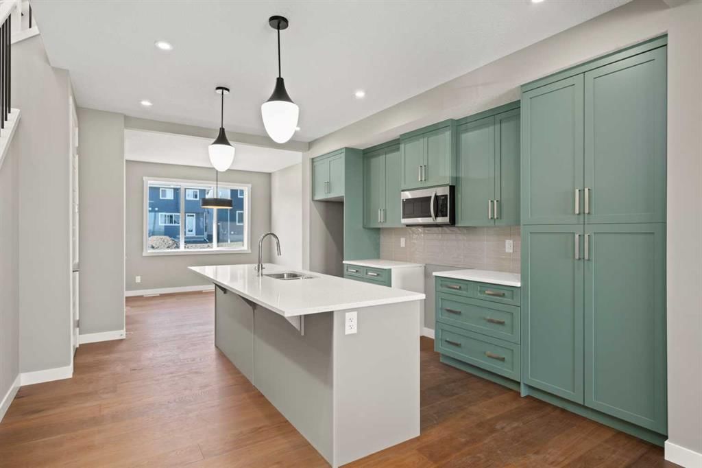 644 Sora Boulevard SE, Calgary — photo 2 of 10