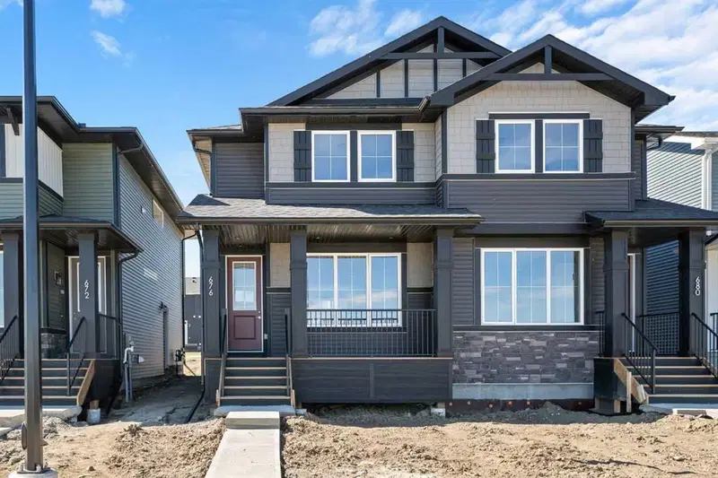 676 Sora Boulevard SE, Calgary — main listing photo