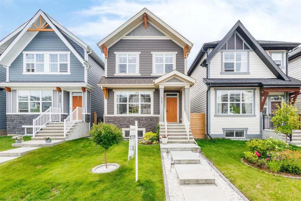 327 Masters Row SE, Calgary — photo 2 of 42