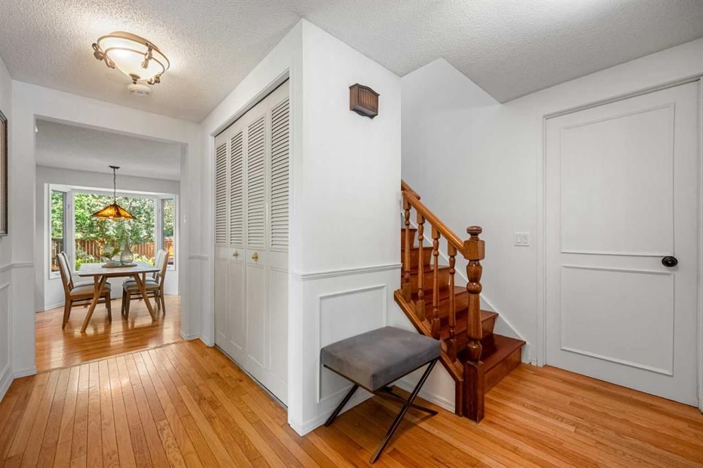 120 Lake Placid Road SE, Calgary — photo 4 of 50