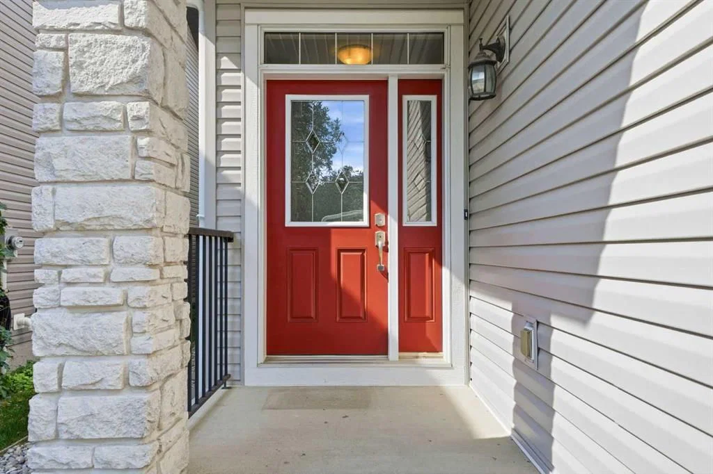80 Sherwood Crescent NW, Calgary — photo 3 of 46