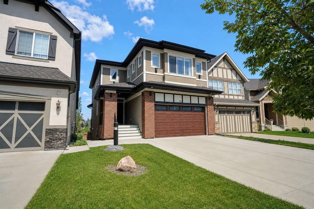92 Masters Court SE, Calgary — main listing photo