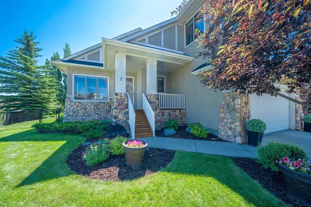 2 Discovery Ridge Heights SW, Calgary — main listing photo