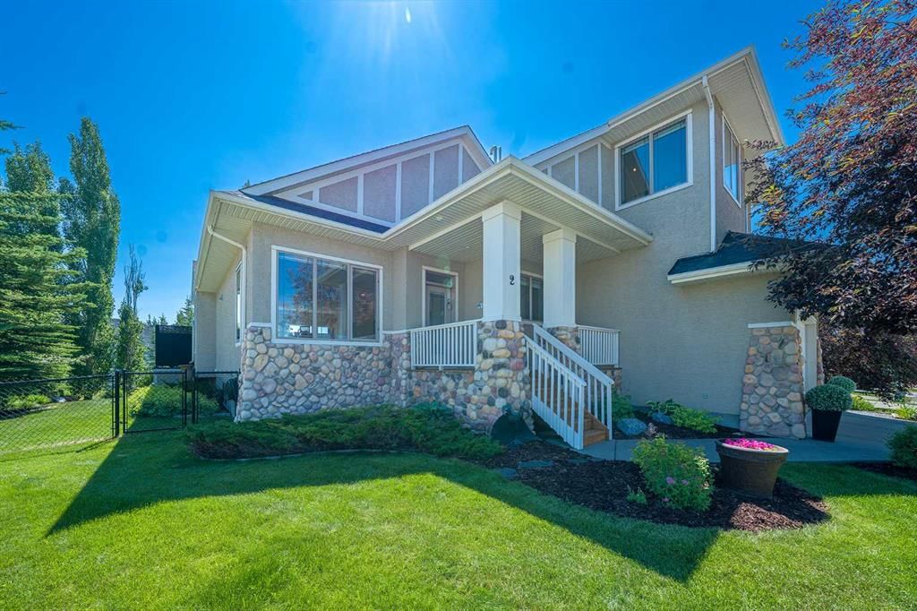 2 Discovery Ridge Heights SW, Calgary — photo 2 of 45