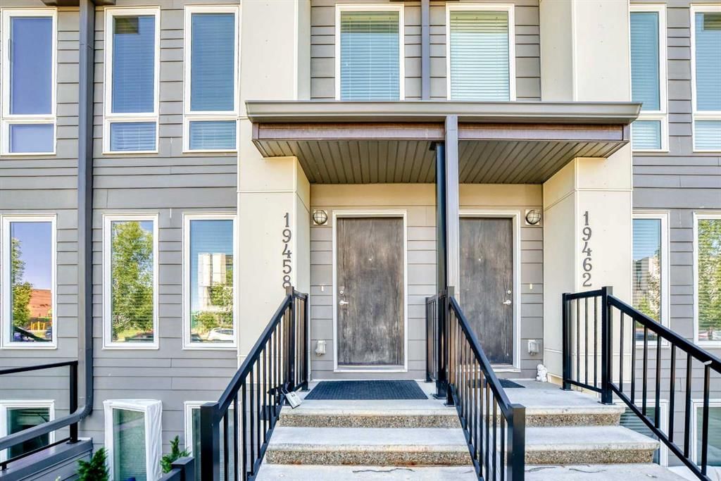 19458 37 Street SE, Calgary — main listing photo