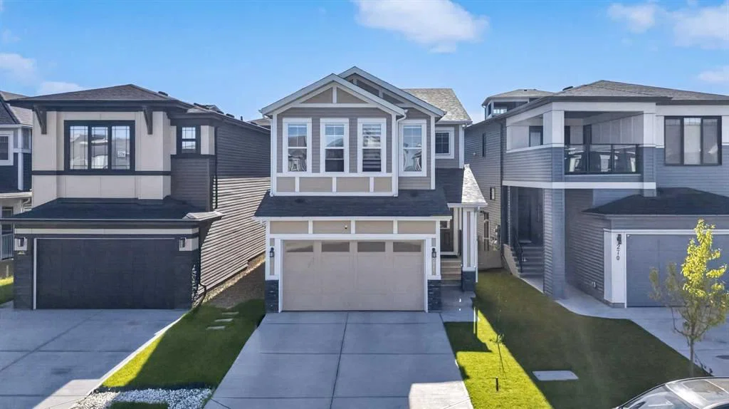 274 Lucas Place NW, Calgary — main listing photo