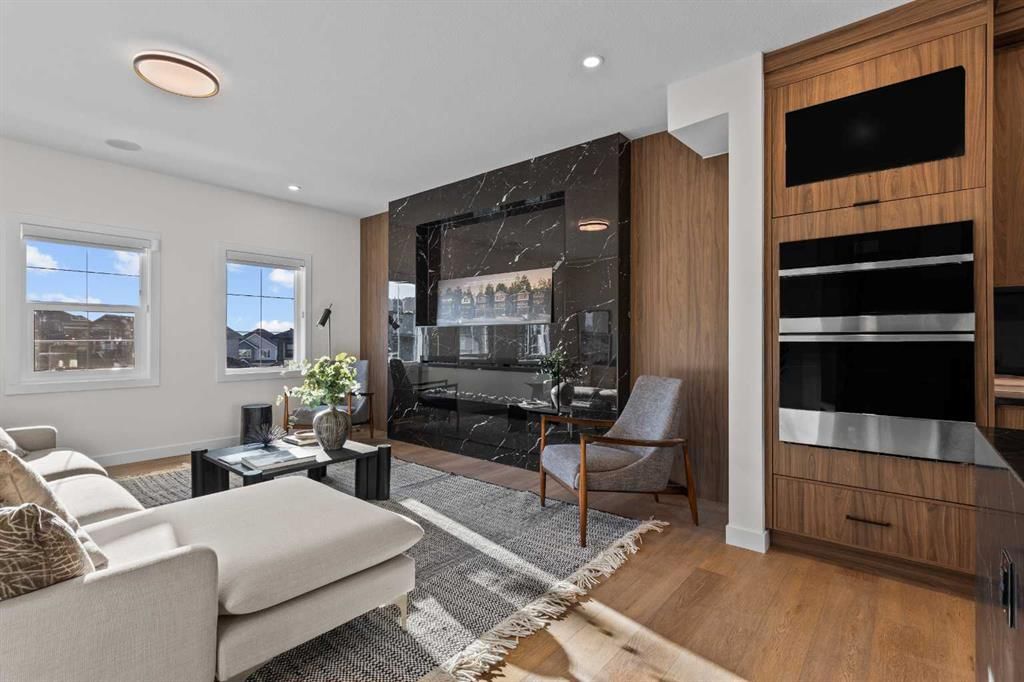 13 Topaz Place, Cochrane — photo 3 of 37