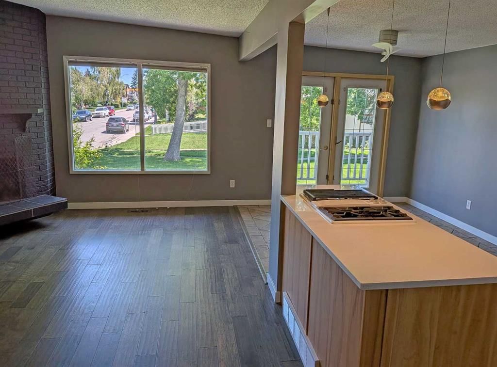 2103A 7 Street NE, Calgary — photo 2 of 29