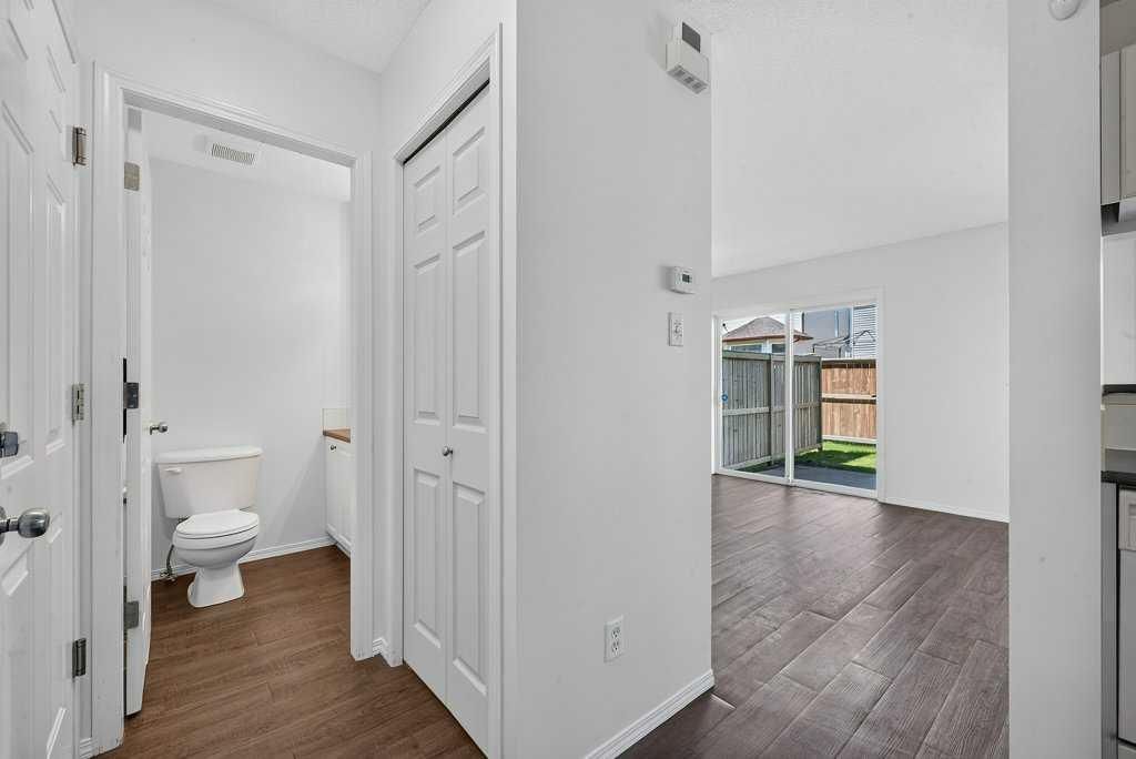 39 Citadel Point NW, Calgary — photo 5 of 42