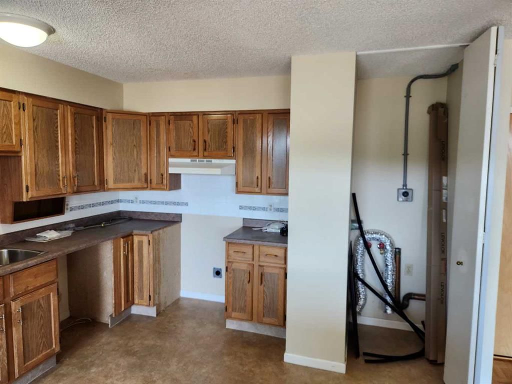 1806, 80 Point Mckay Crescent NW, Calgary — photo 3 of 16