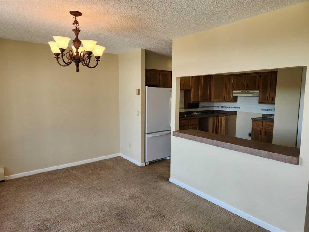 1806, 80 Point Mckay Crescent NW, Calgary — photo 5 of 16