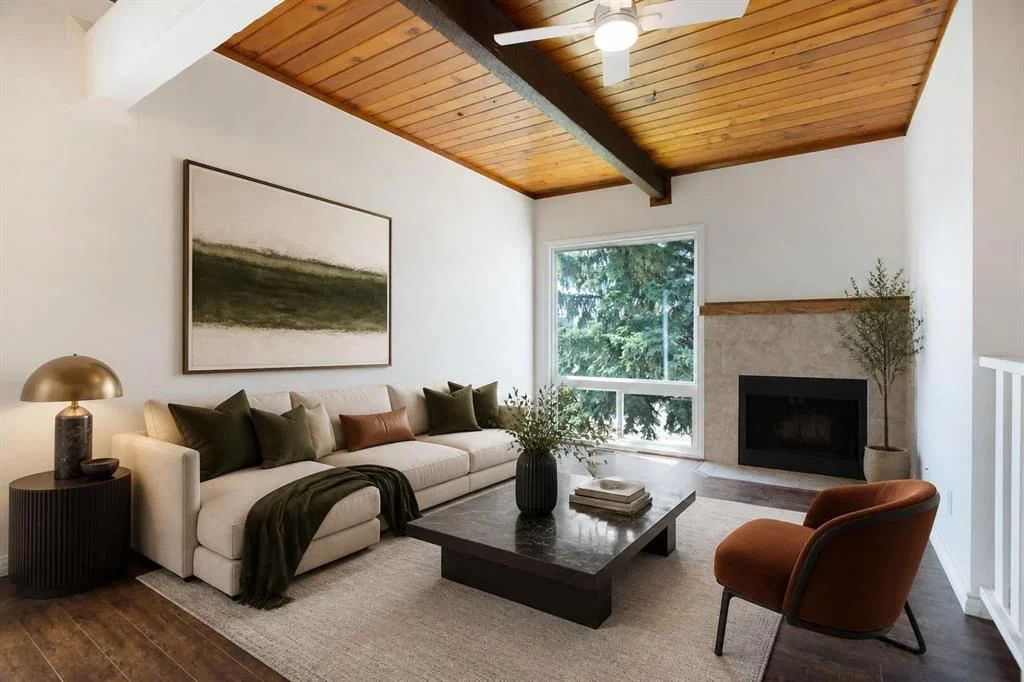 2634 Oakmoor Drive SW, Calgary — main listing photo