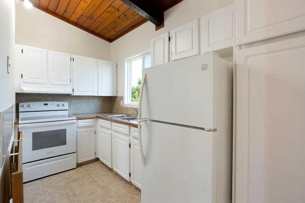 2634 Oakmoor Drive SW, Calgary — photo 5 of 12