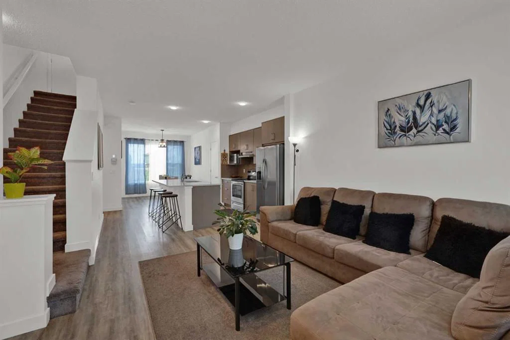 71 Savanna Park NE, Calgary — photo 4 of 48