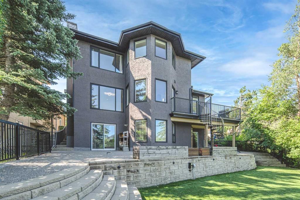1396 Shawnee Road SW, Calgary — photo 2 of 50