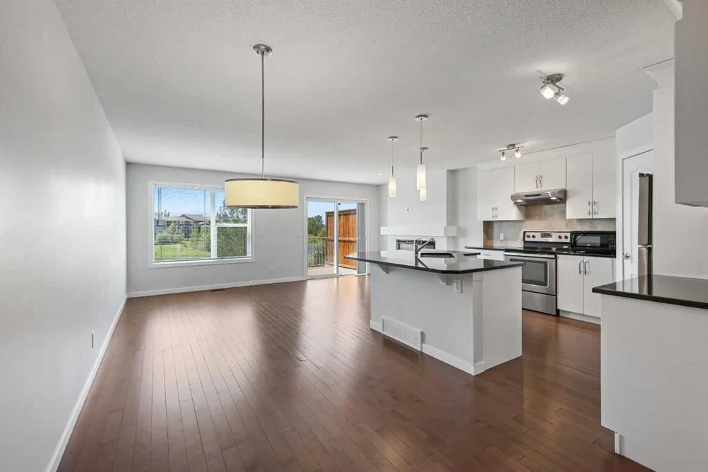 159 Auburn Meadows Place SE, Calgary — photo 2 of 16