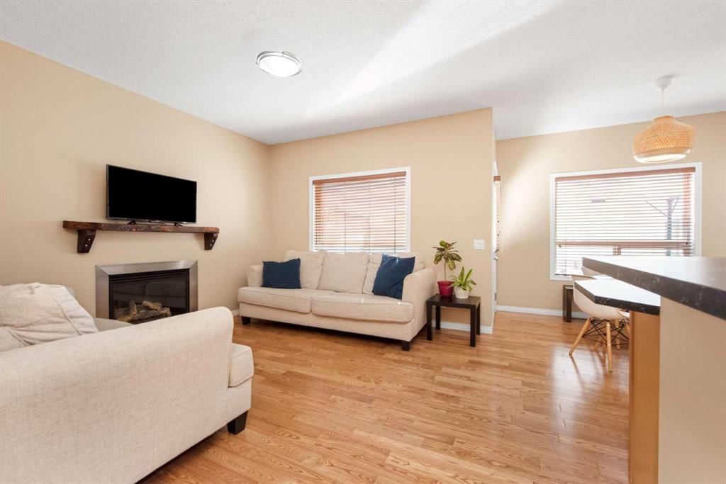 253 Bridleridge View SW, Calgary — photo 5 of 17