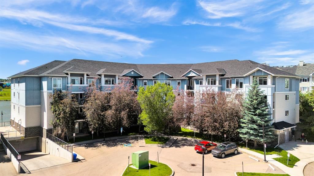 408, 108 Country Village Circle NE, Calgary — photo 3 of 27