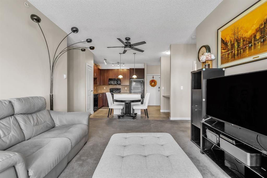 408, 108 Country Village Circle NE, Calgary — photo 5 of 27