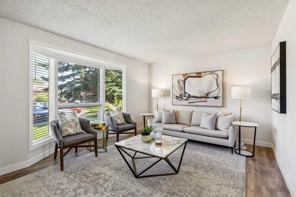 31 Sunvale Court SE, Calgary — main listing photo