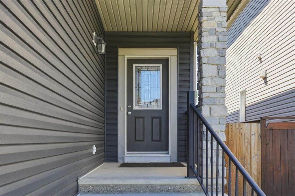 6 Evanspark Manor NW, Calgary — photo 2 of 50