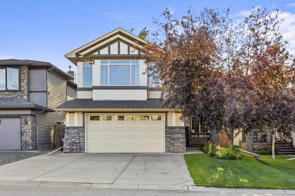 11 Chapala Square SE, Calgary — main listing photo