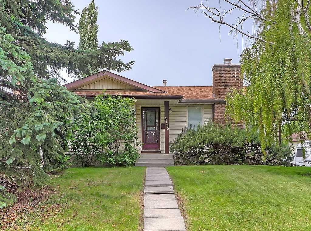 3135 60 Street NE, Calgary — main listing photo