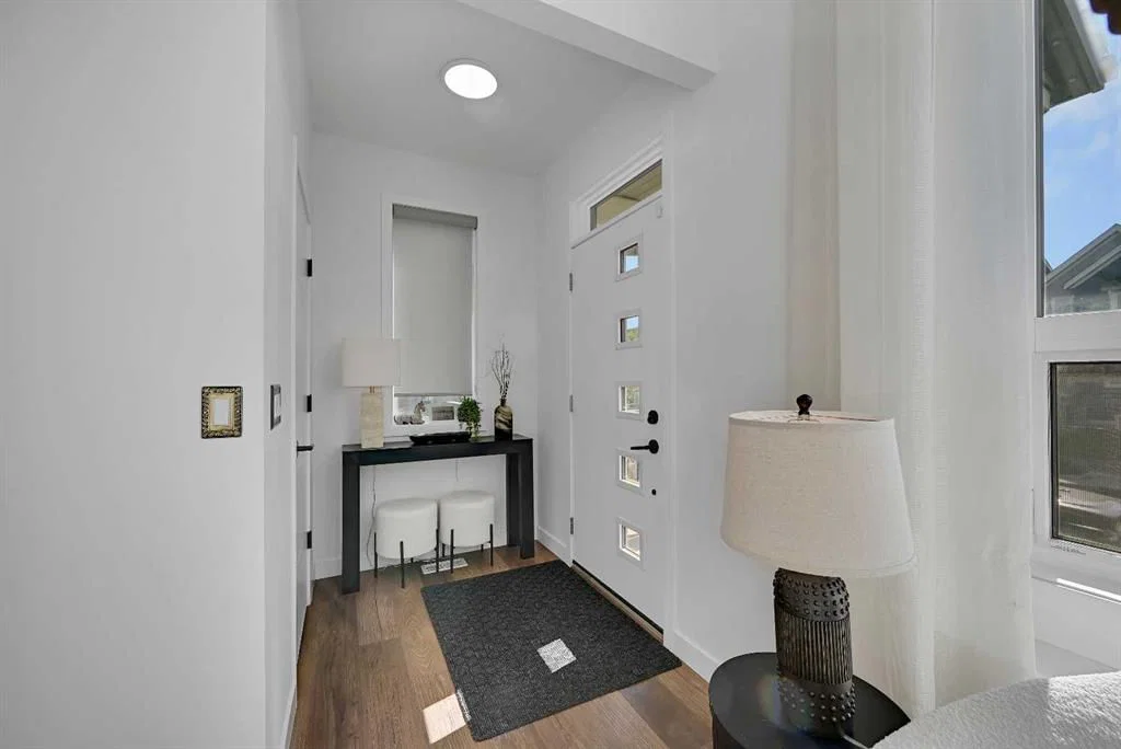 50 Lavender Road SE, Calgary — photo 4 of 50