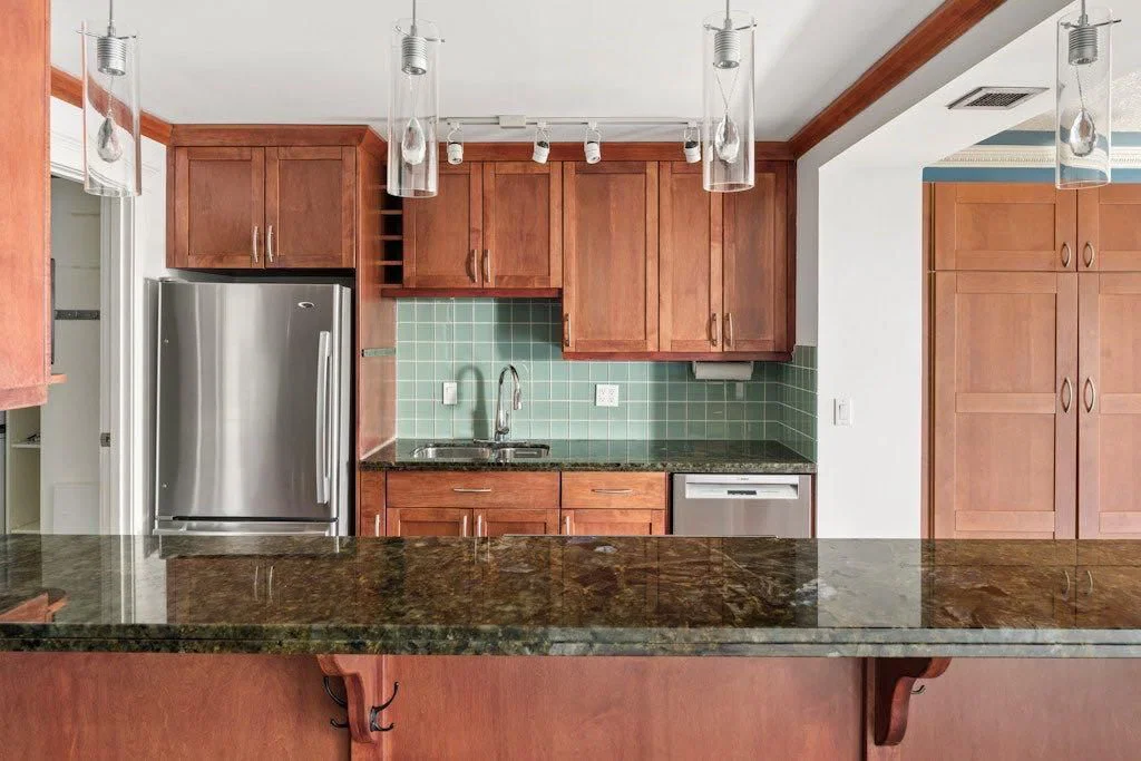 803, 215 14 Avenue SW, Calgary — main listing photo