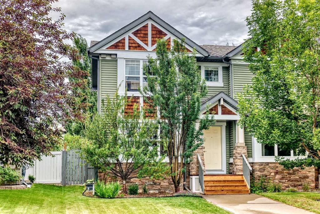 22 Everwillow Circle SW, Calgary — main listing photo