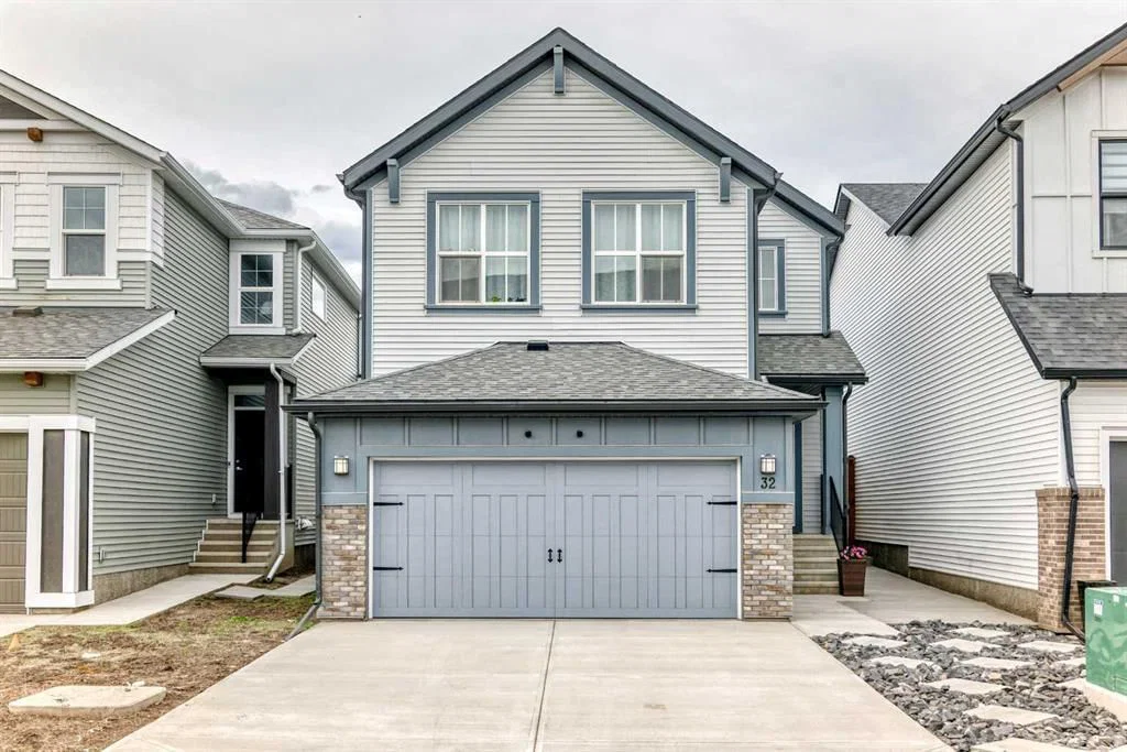 32 Sugarsnap Way SE, Calgary — photo 3 of 50