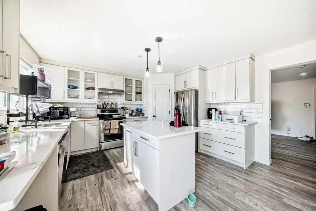125 Coral Springs Bay NE, Calgary — photo 4 of 39